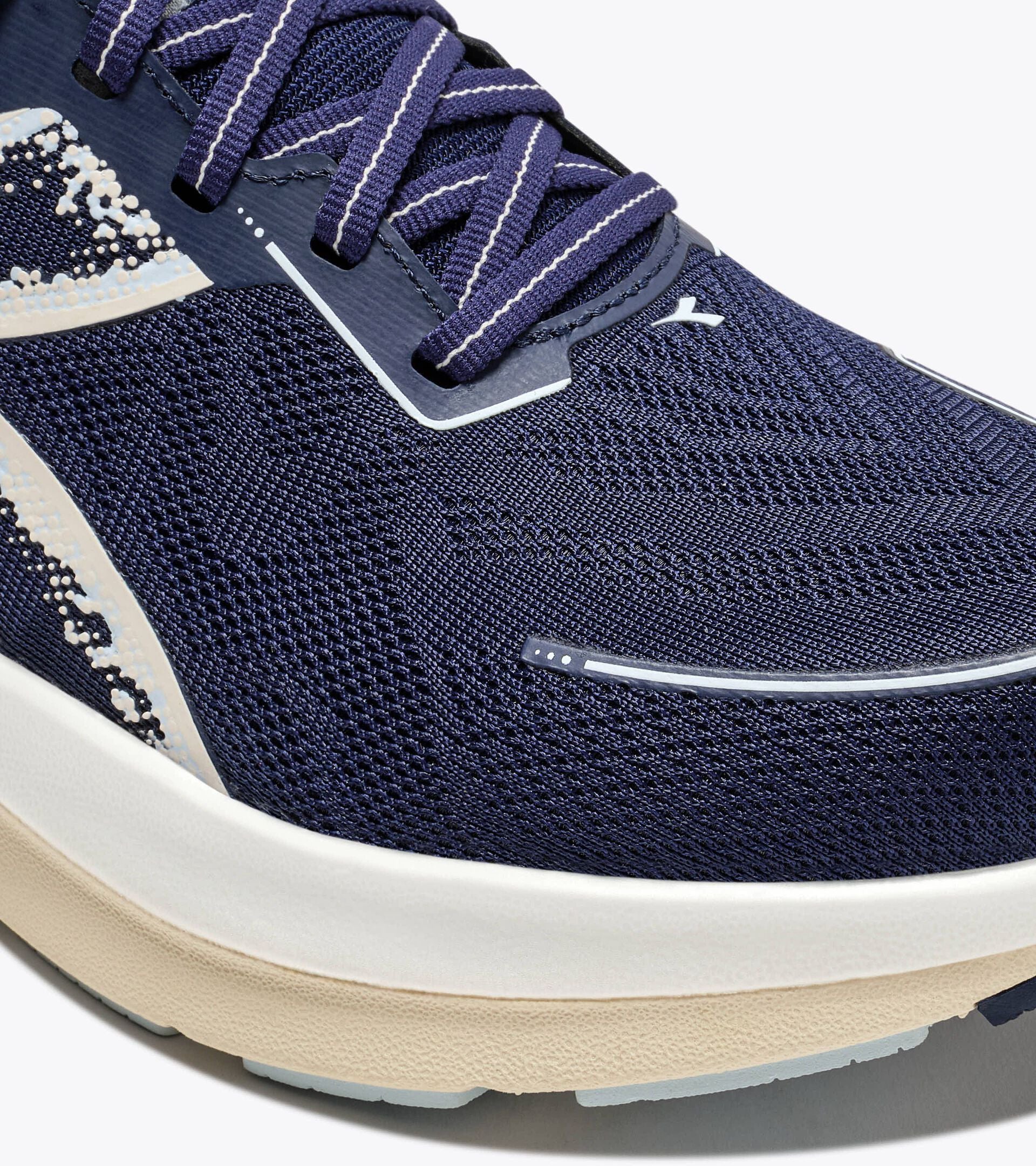 Women's Diadora Mythos Blushield Vigore Running Shoe 5