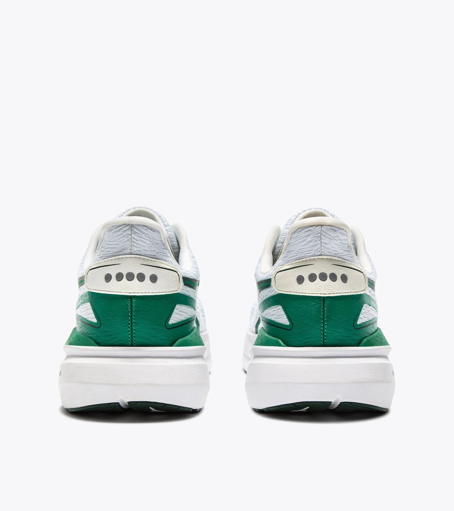 Men's Diadora Nucleo 2 14