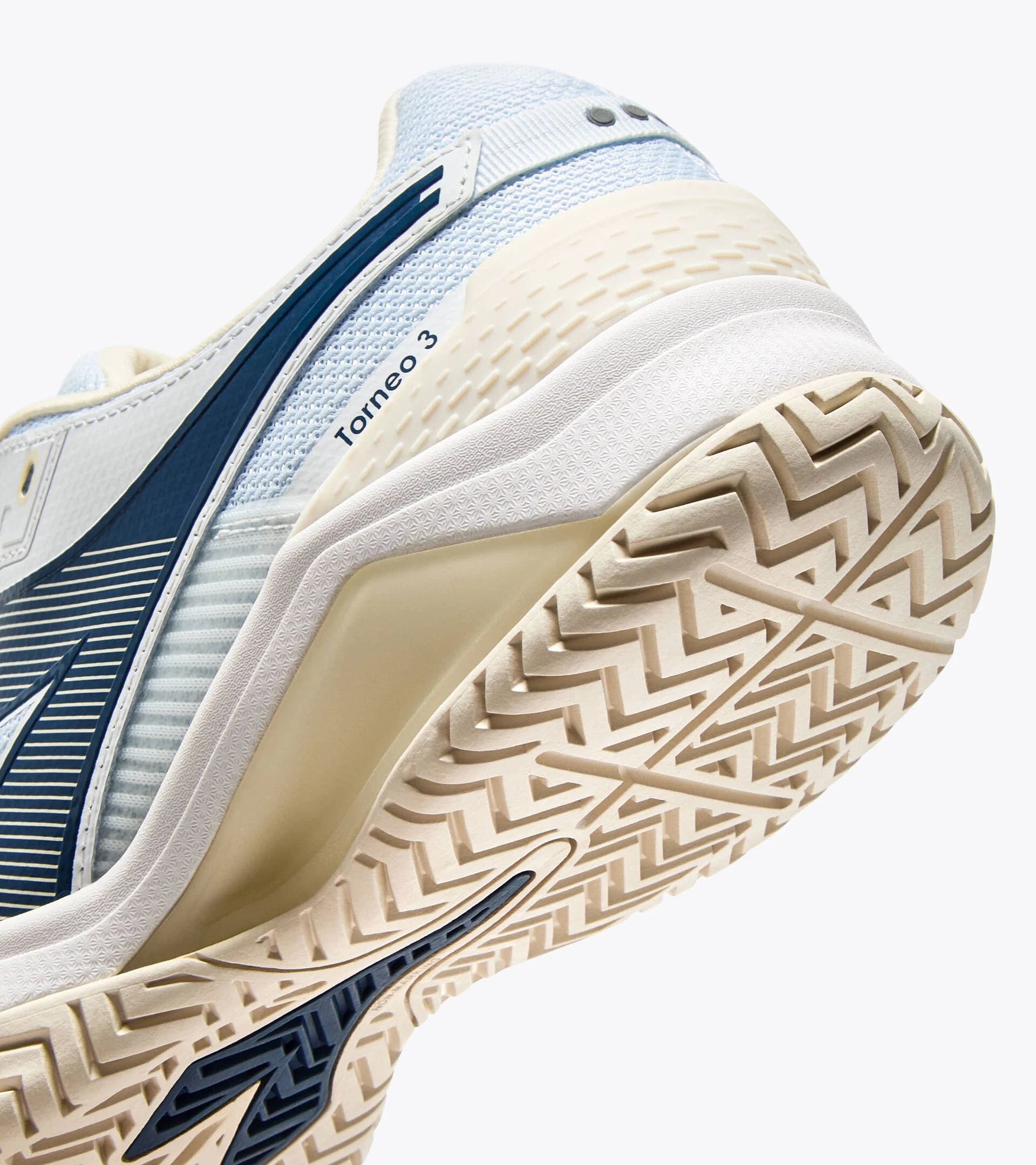 Men's Diadora Blushield Torneo 3 AG 4