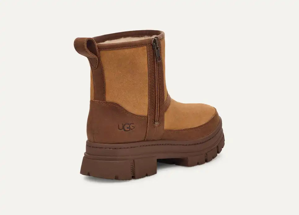 Women's UGG Ashton Zip Boot 9