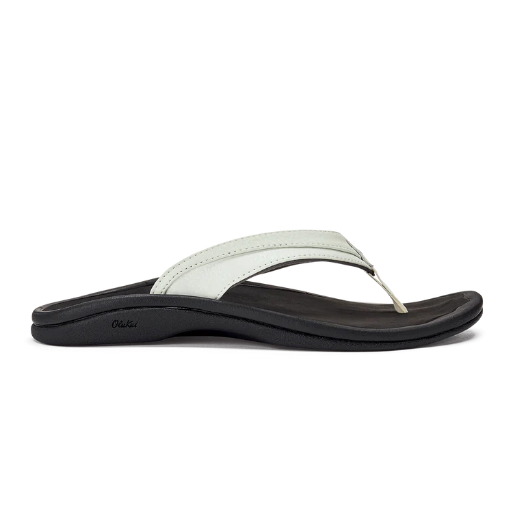 Women's Olukai 'Ohana Color: White / Black