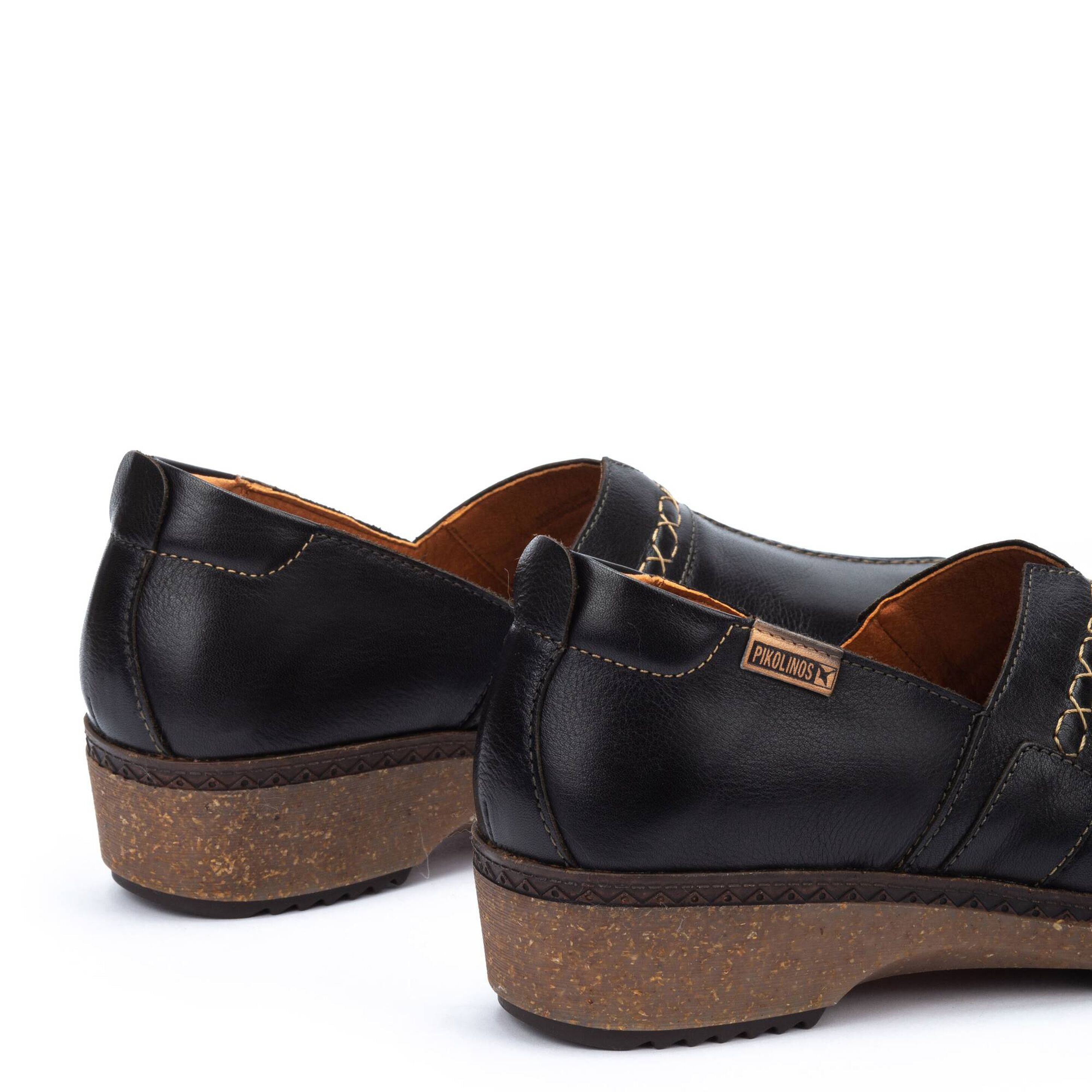 Women's Pikolinos Granada Closed Heel Clogs 3