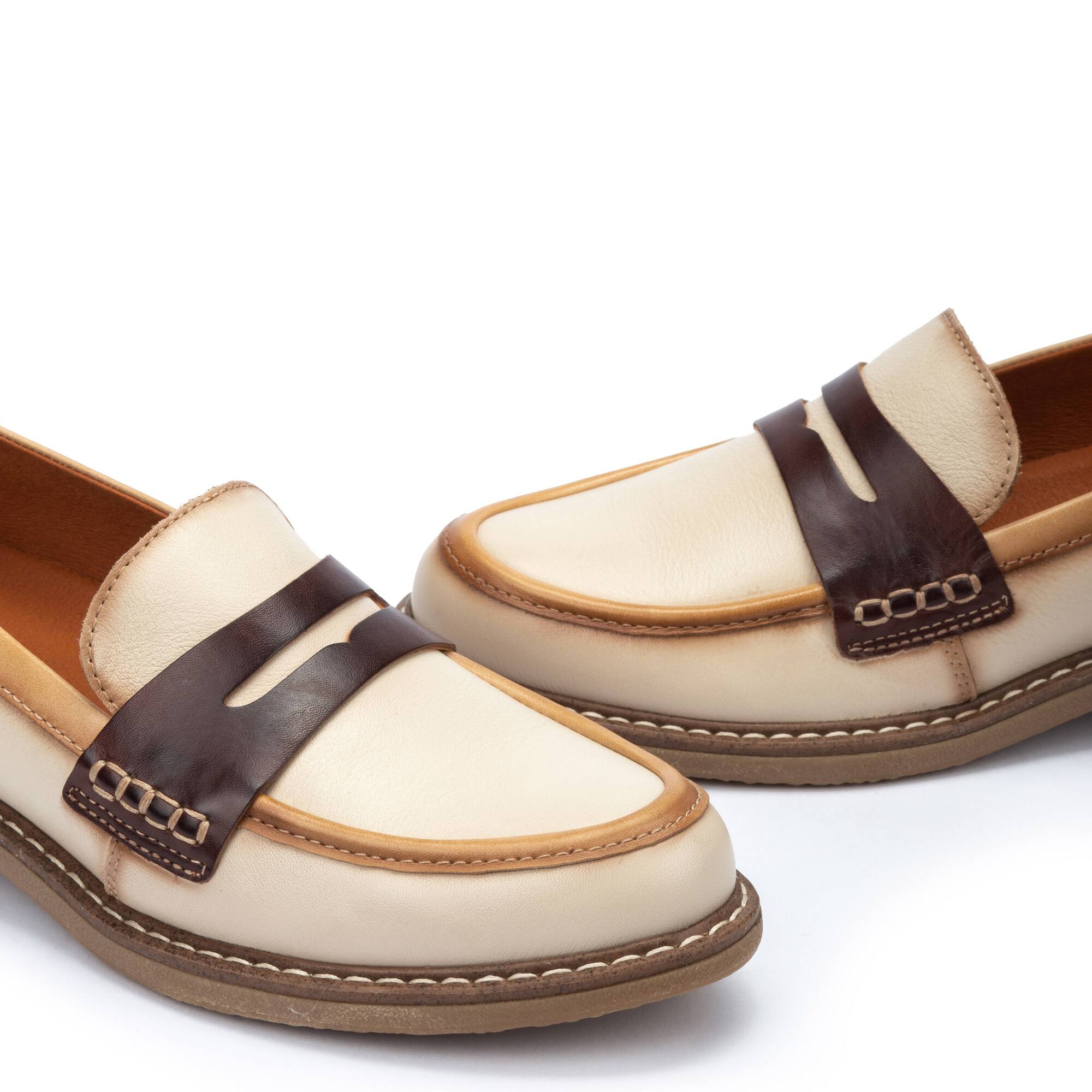 Women's Pikolinos Aldaya Loafers 6