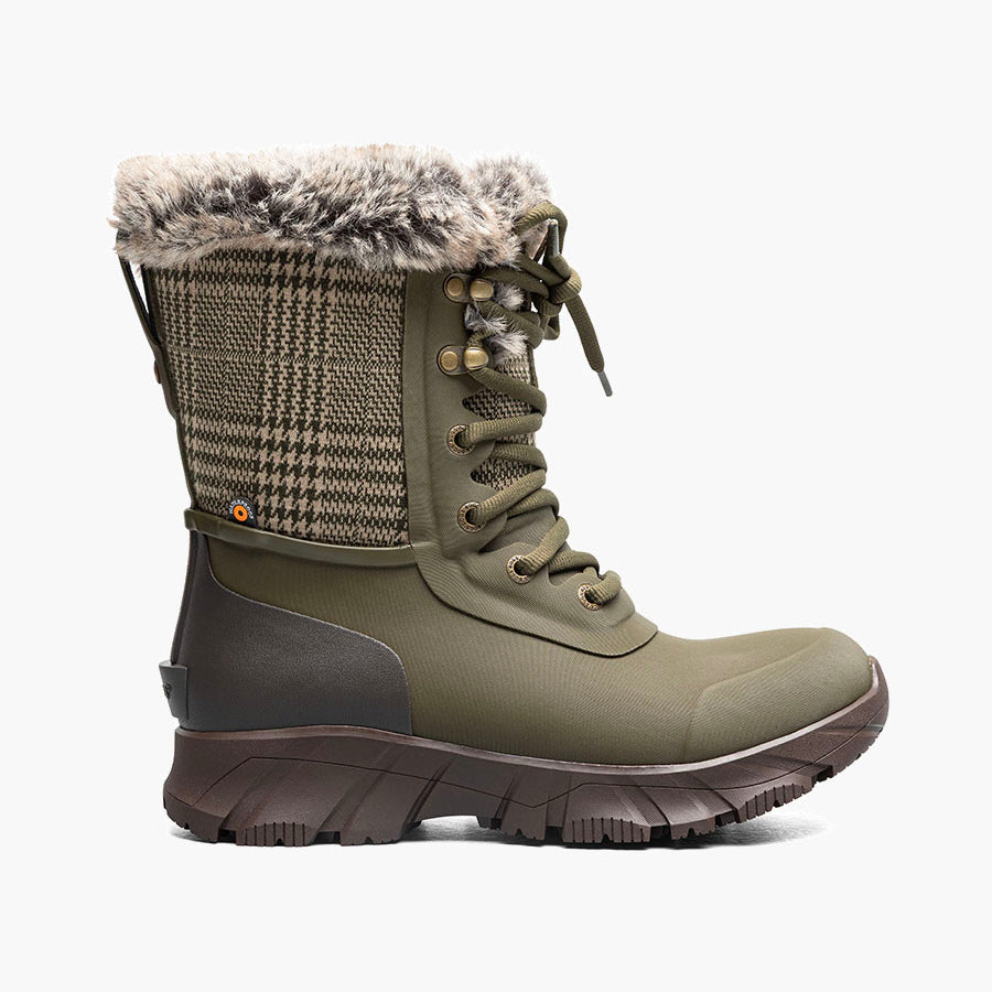 Women's Bogs Arcata II Plaid Winter Boots 1