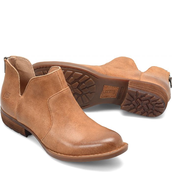 Women's Born Kerri Color: Tan Camel Distressed (Tan)