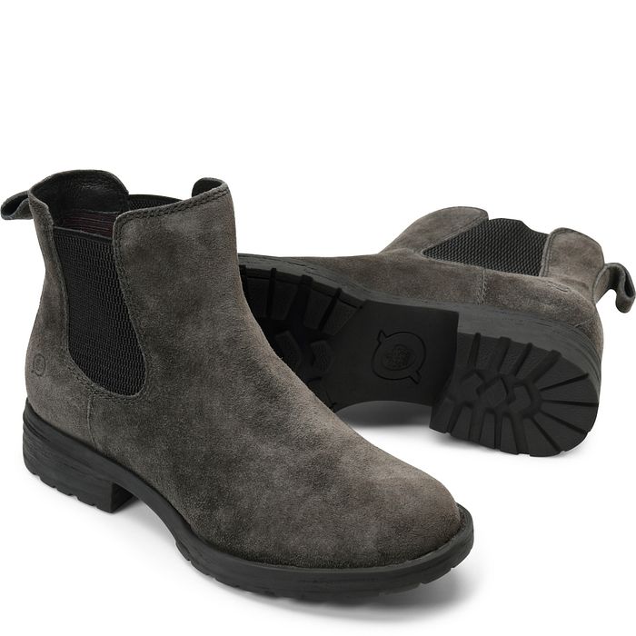 Women's Born Cove Color: Dk Grey Carbon Suede (Grey)