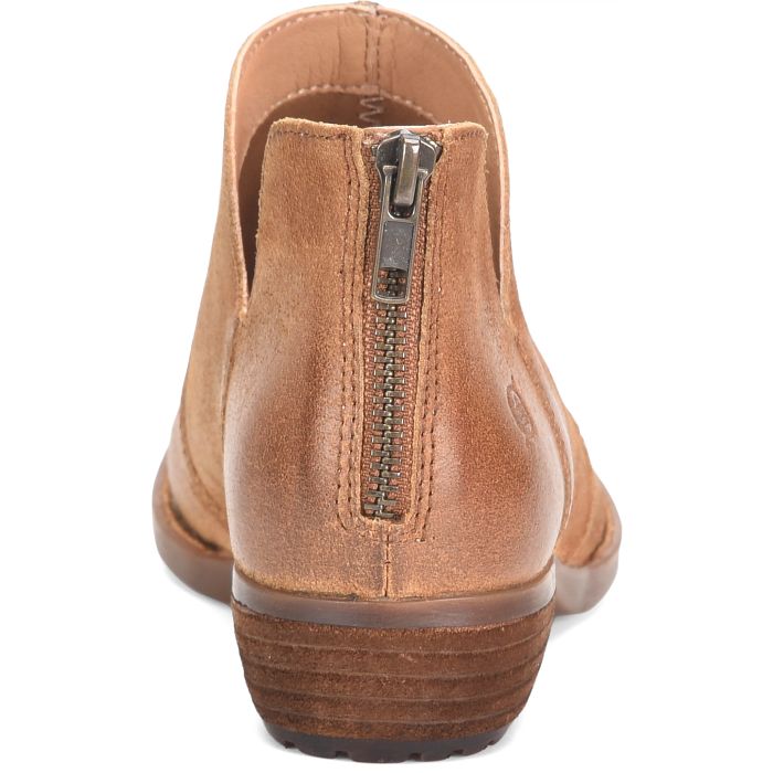 Women's Born Kerri Color: Tan Camel Distressed (Tan)