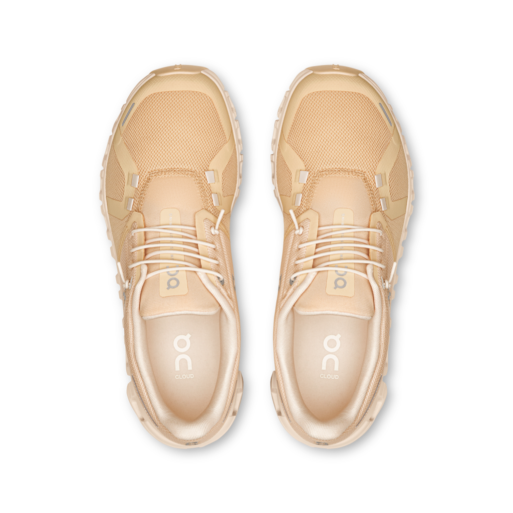 Women's On Cloud 6 Sneaker 3