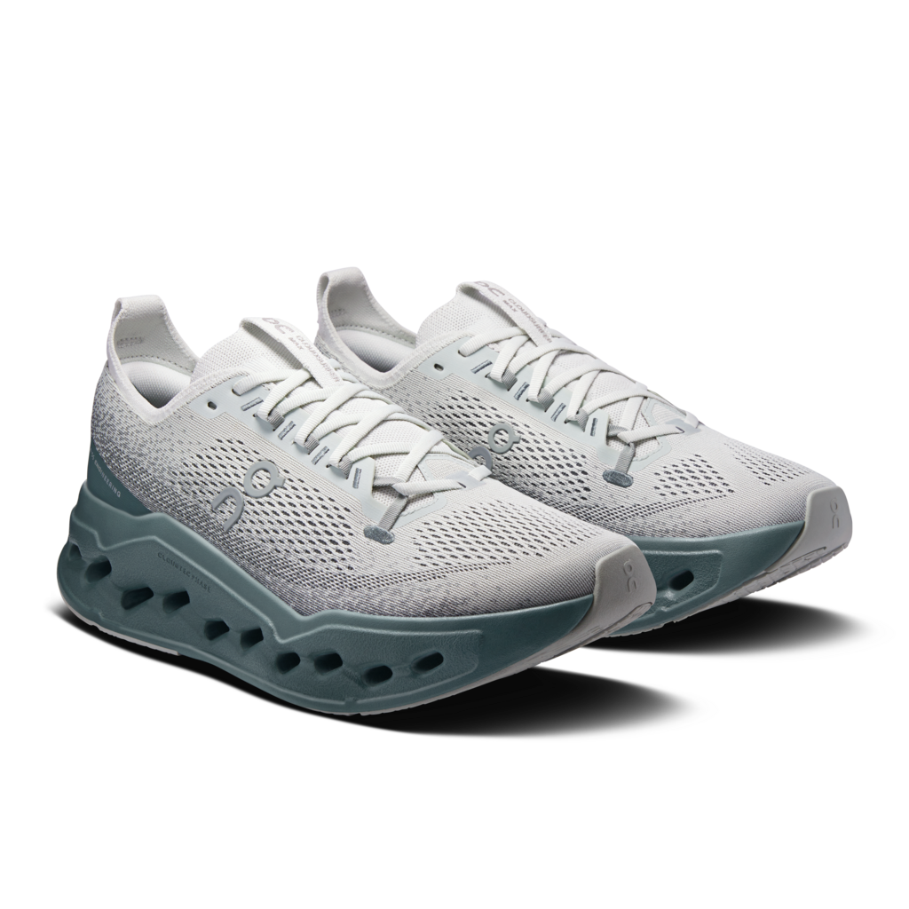 Men's On Cloudsurfer Max Sneaker 19