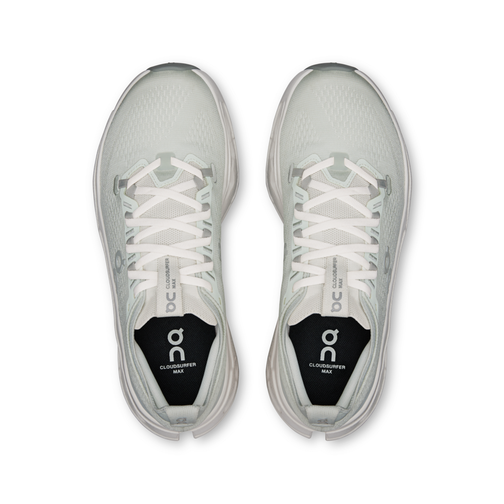 Women's On Cloudsurfer Max Sneaker 35