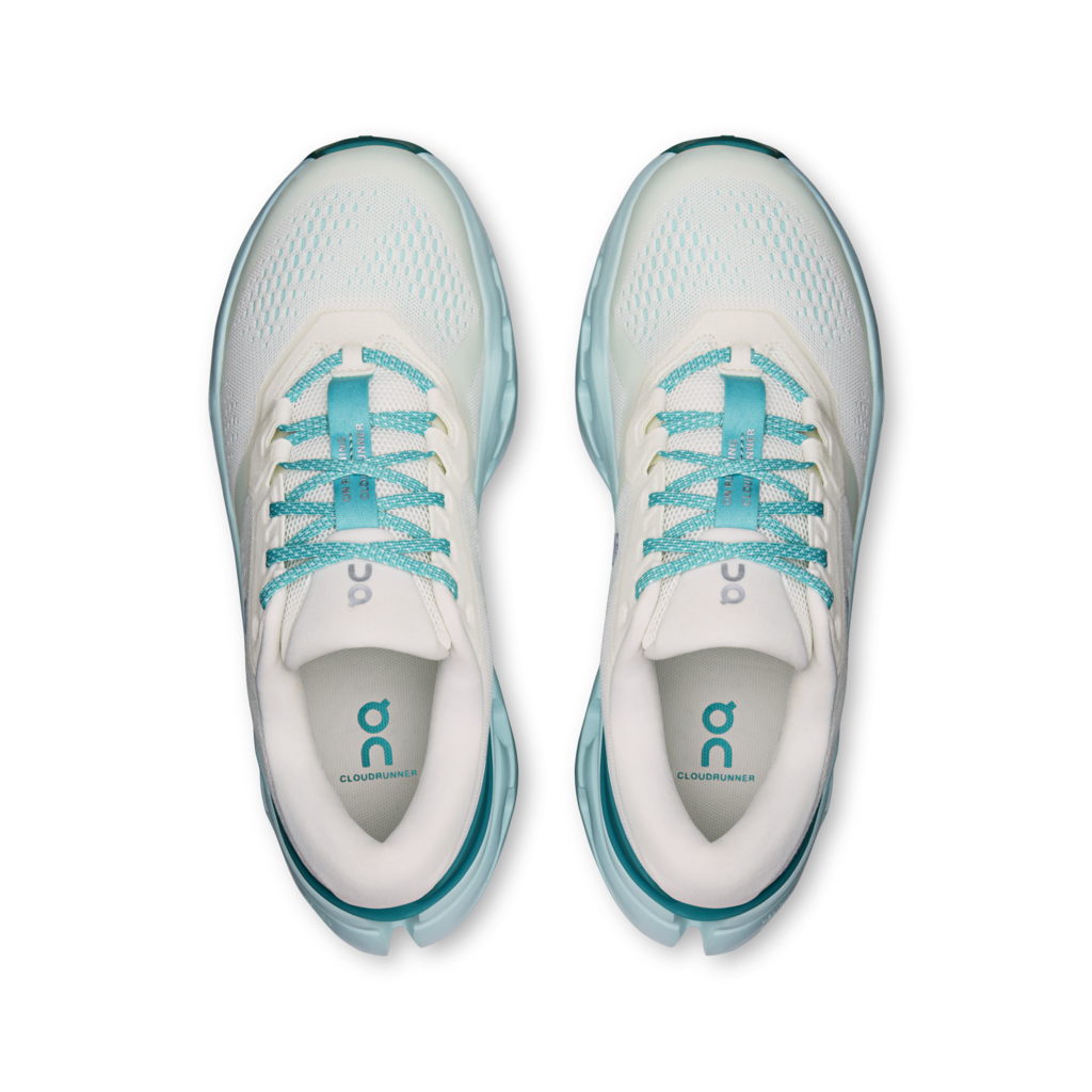 Women's On Cloudrunner 3 Road Running 3