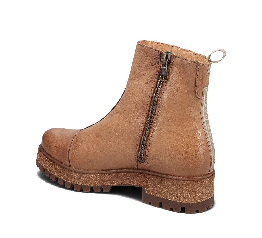 Women's Taos Downtown Color: Tan