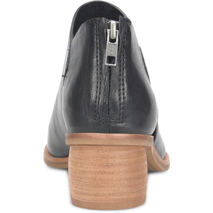 Women's Sofft Carleigh Color: Black 5