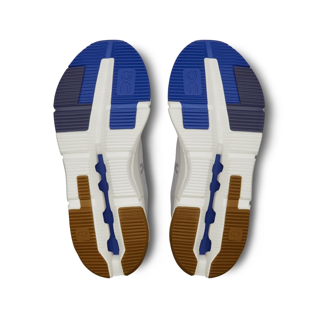 Women's On Cloudnova Form 2 16