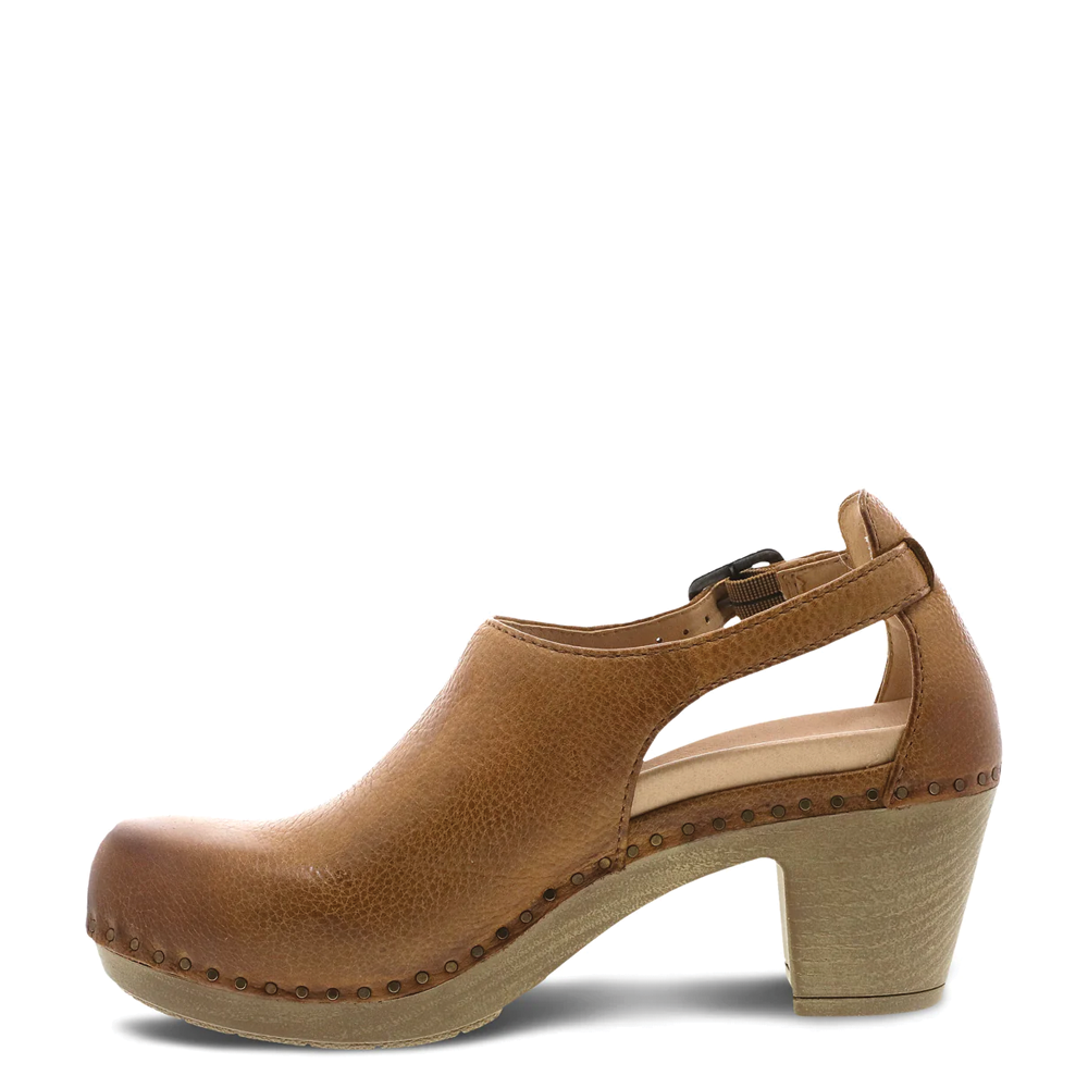 Women's Dansko Sassy Color: Tan Milled Burnished