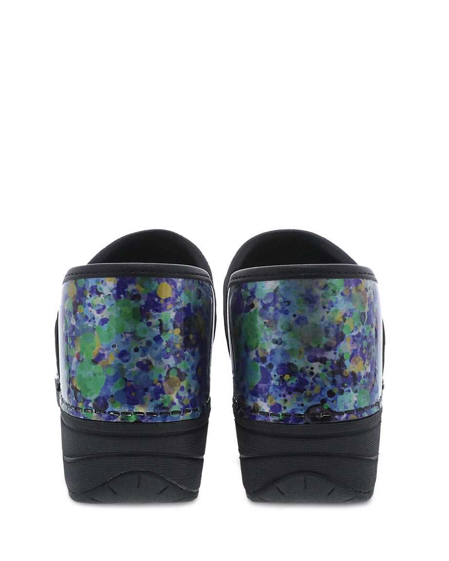 Women's Dansko XP 2.0 Clogs 5