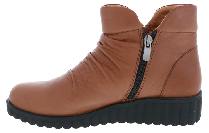 Women's Biza Eve Boot 6