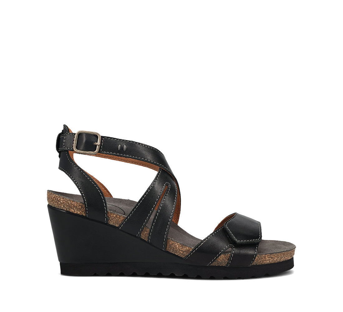 Women's Taos Xcellent Color: Black