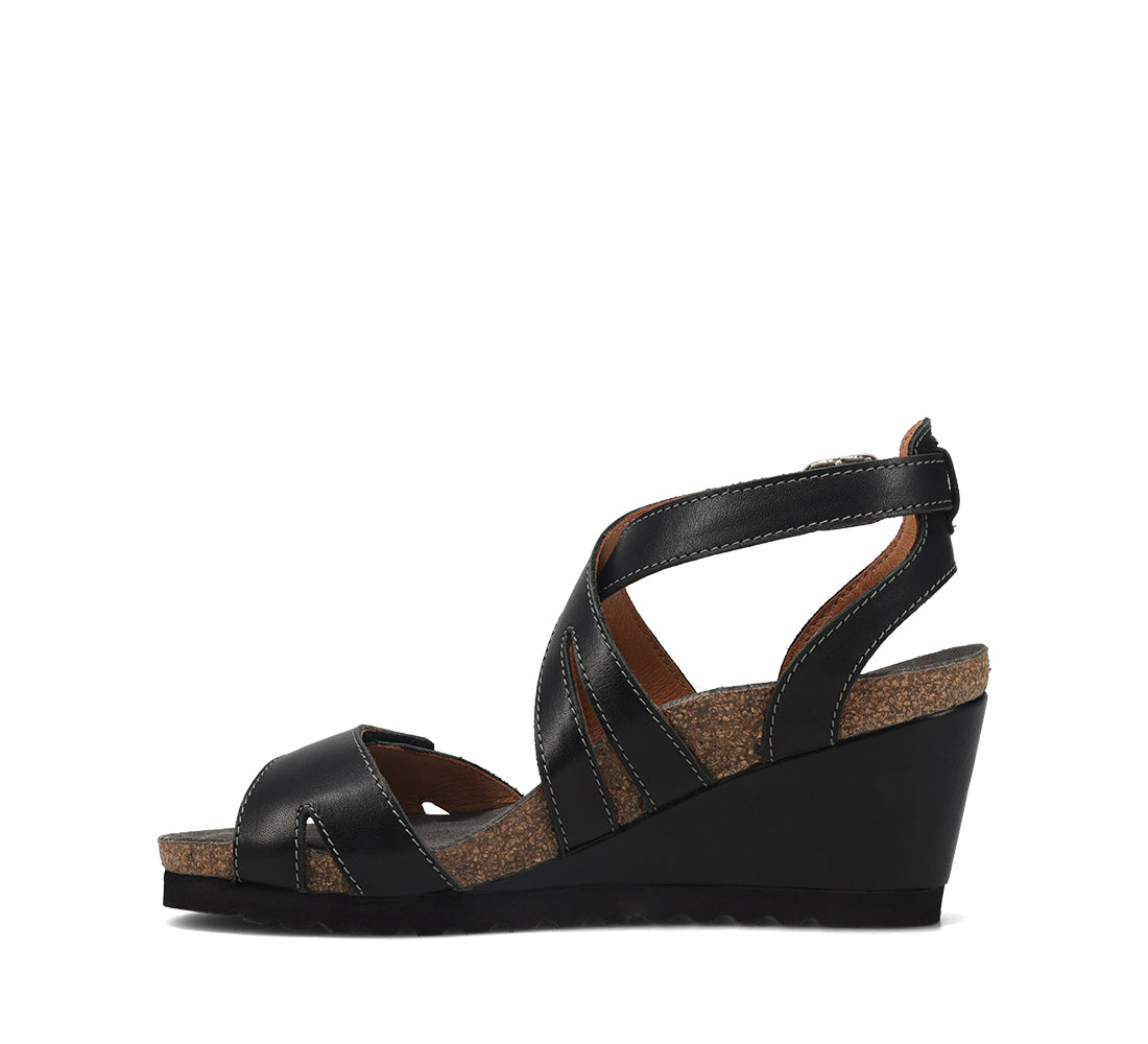 Women's Taos Xcellent Color: Black