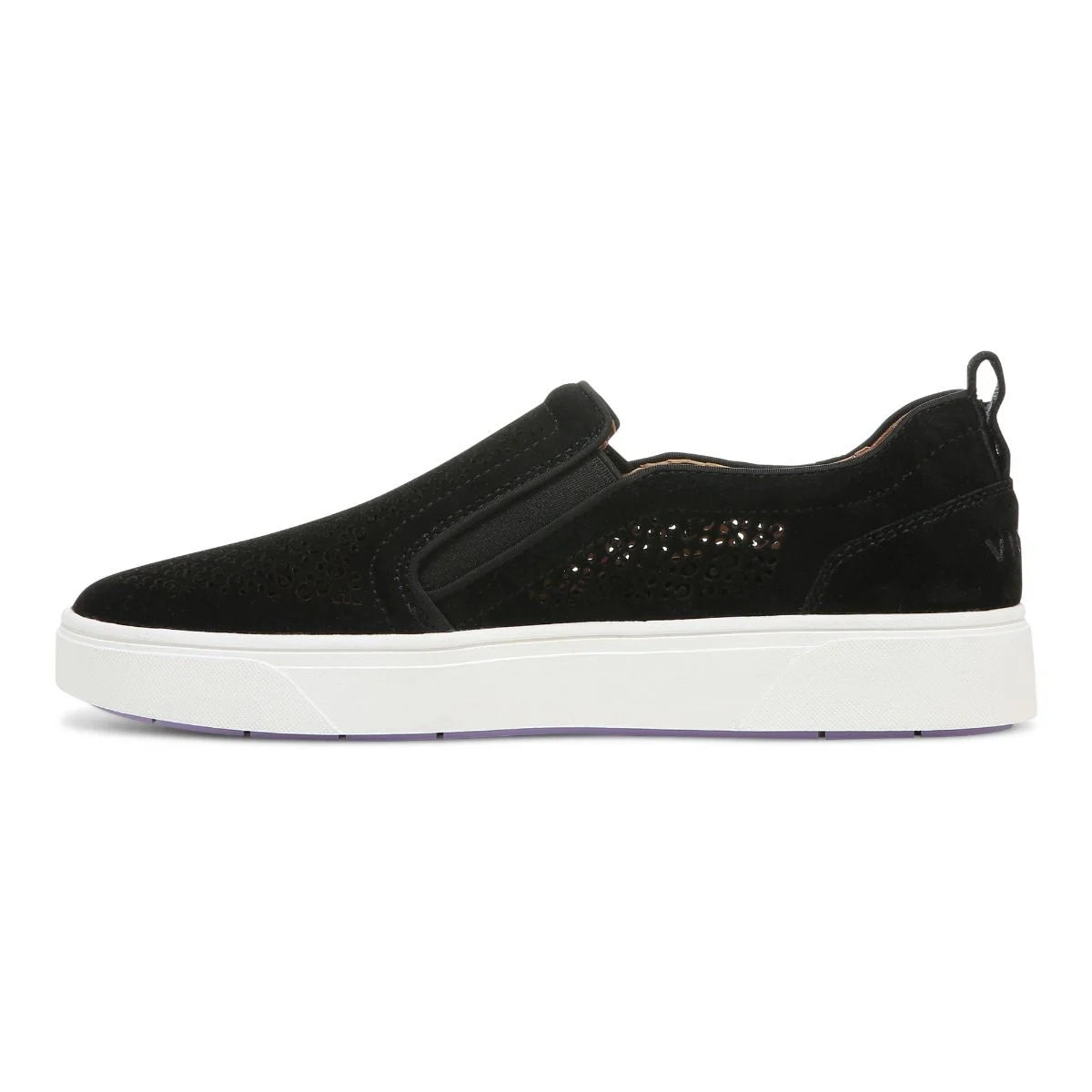Women's Vionic Kimmie Perf Sneaker Color: Black