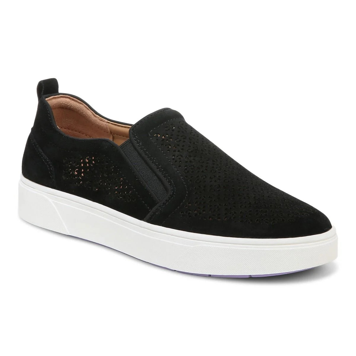 Women's Vionic Kimmie Perf Sneaker Color: Black