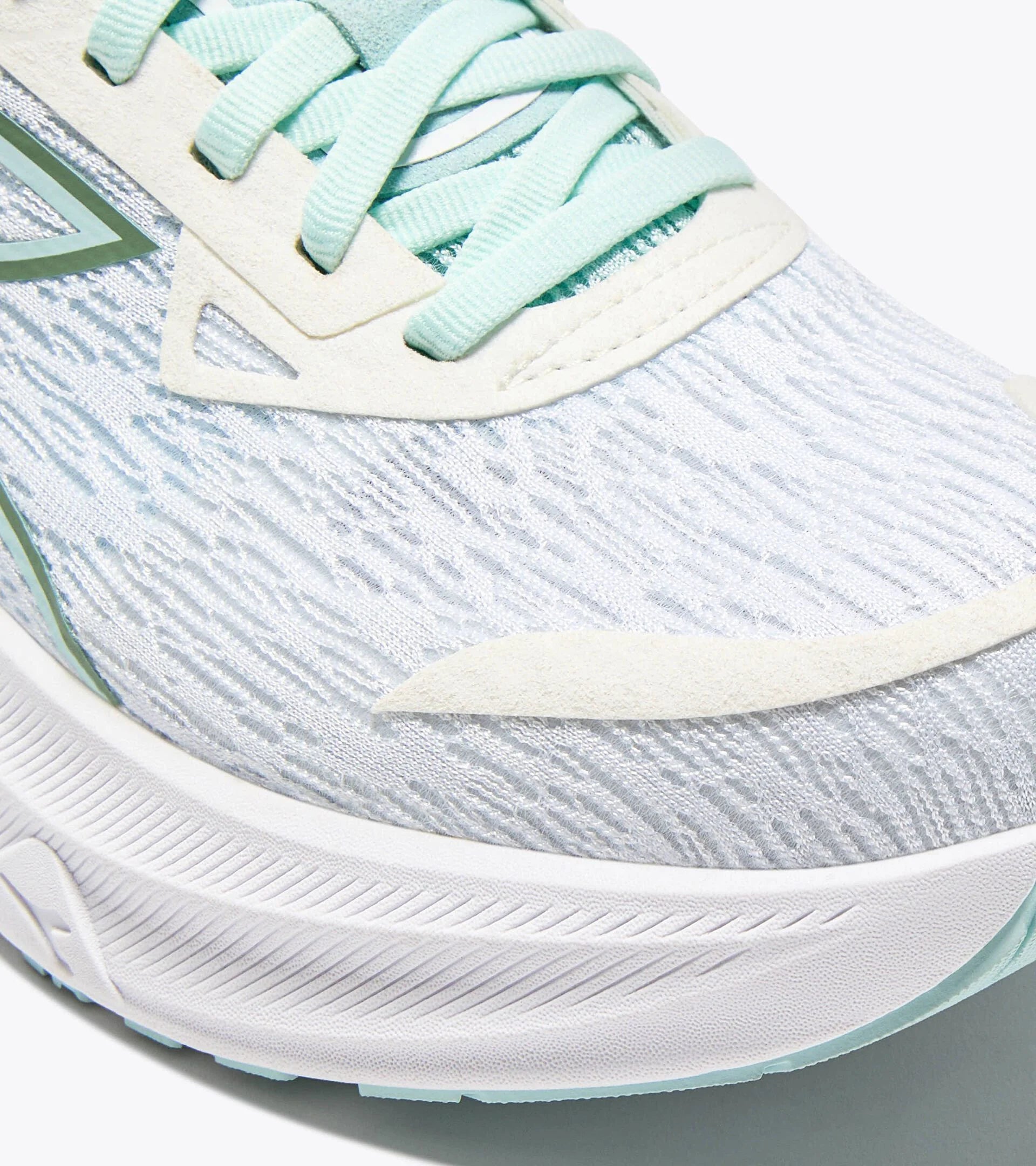 Women's Diadora Nucleo 2 9