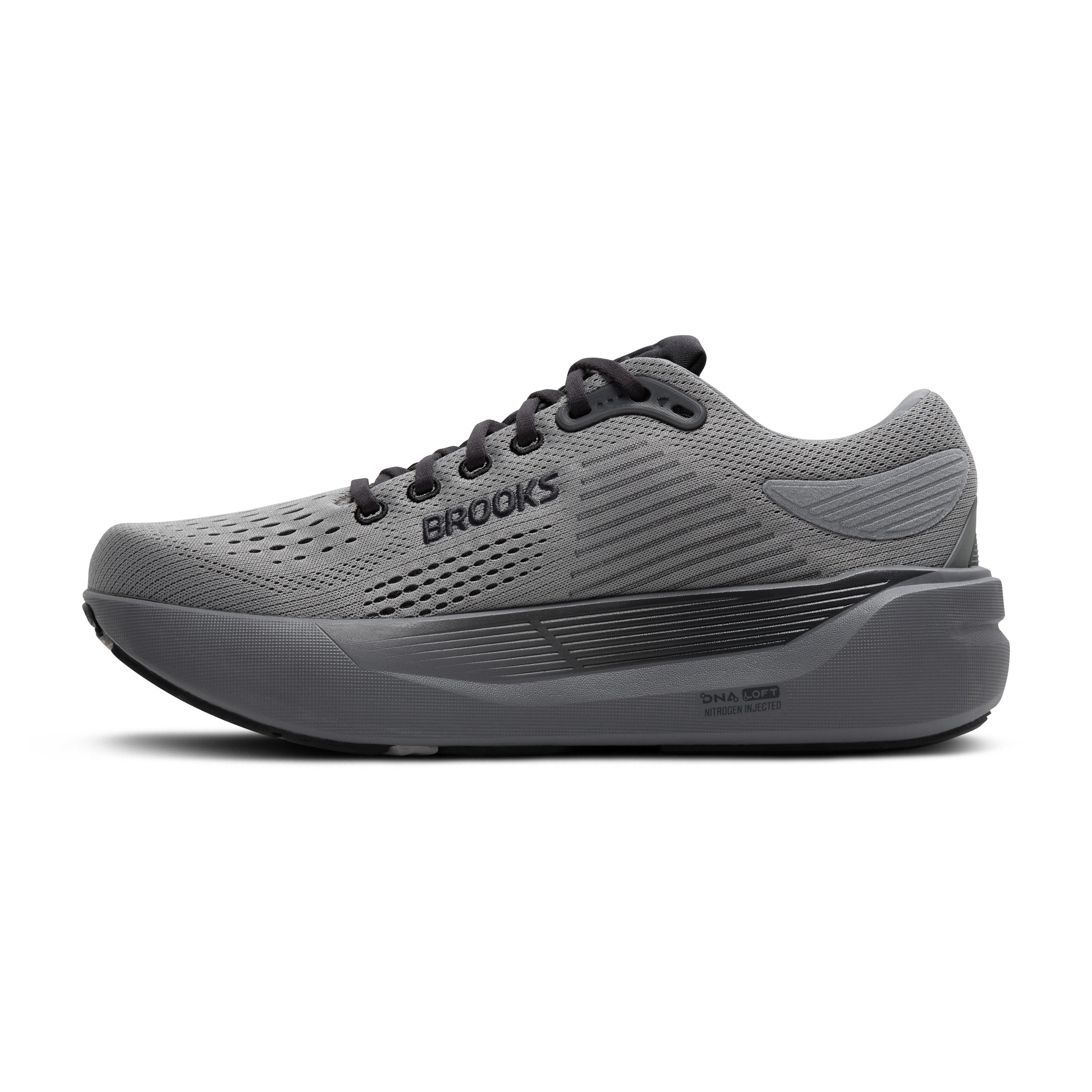 Men's Brooks Ghost Max 3 (WIDE WIDTH) – Brown's Shoe Fit Co. Dubuque