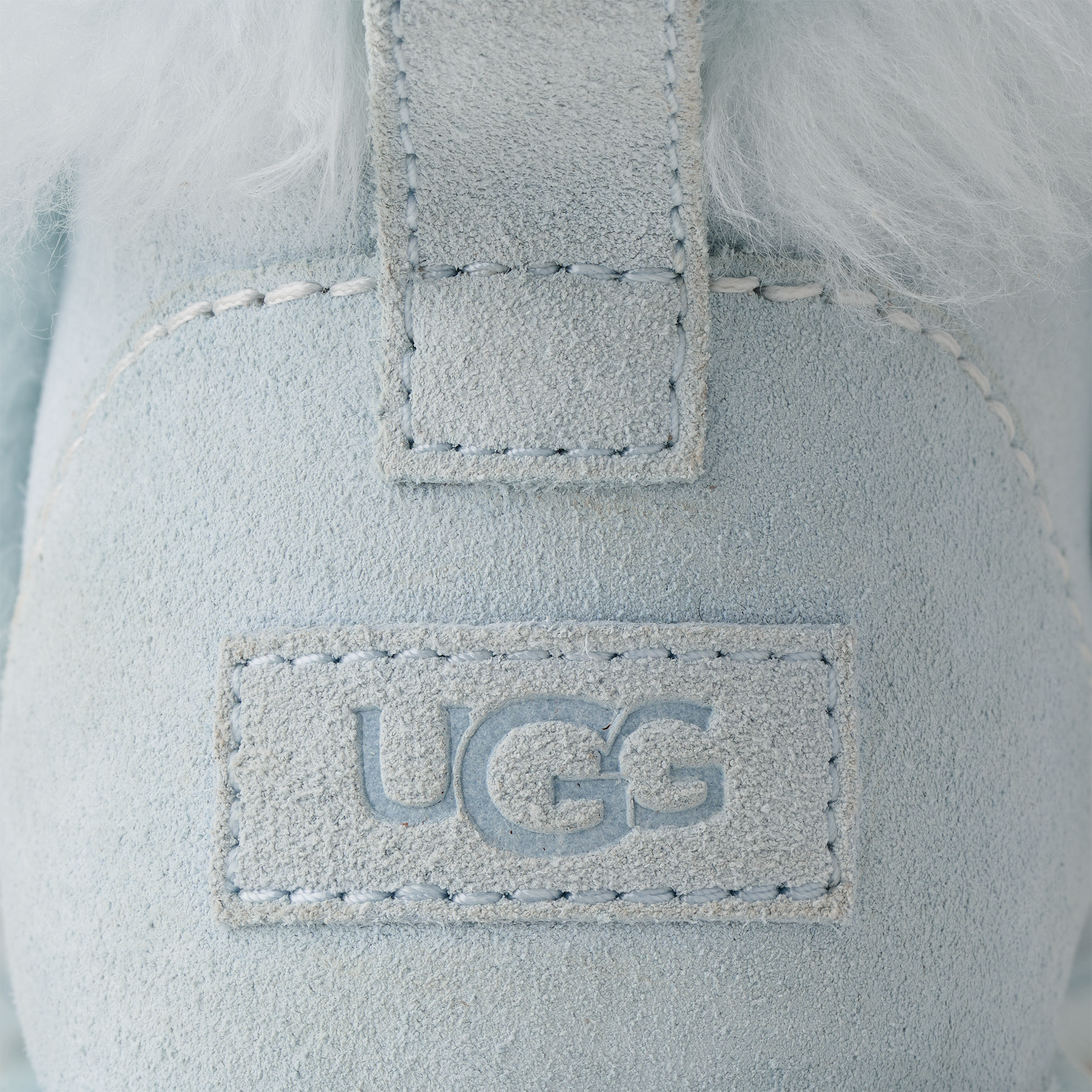 UGG Classic Ultra Mini Chalet  12