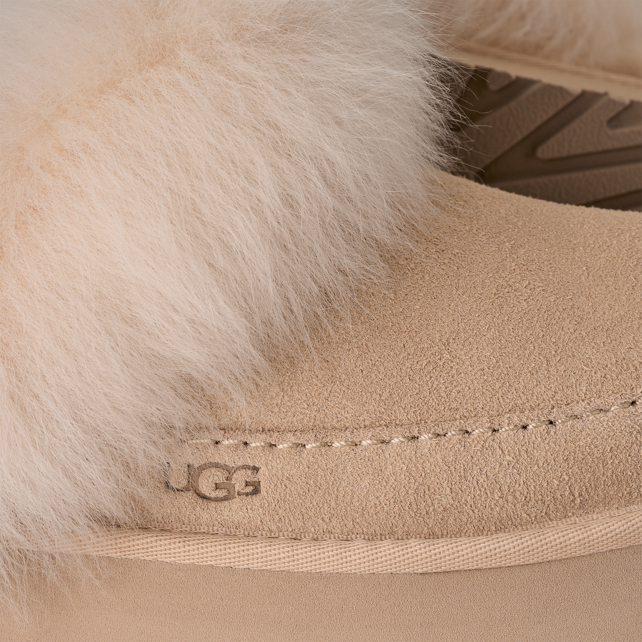 UGG Disquette Chalet Slipper Women's  5