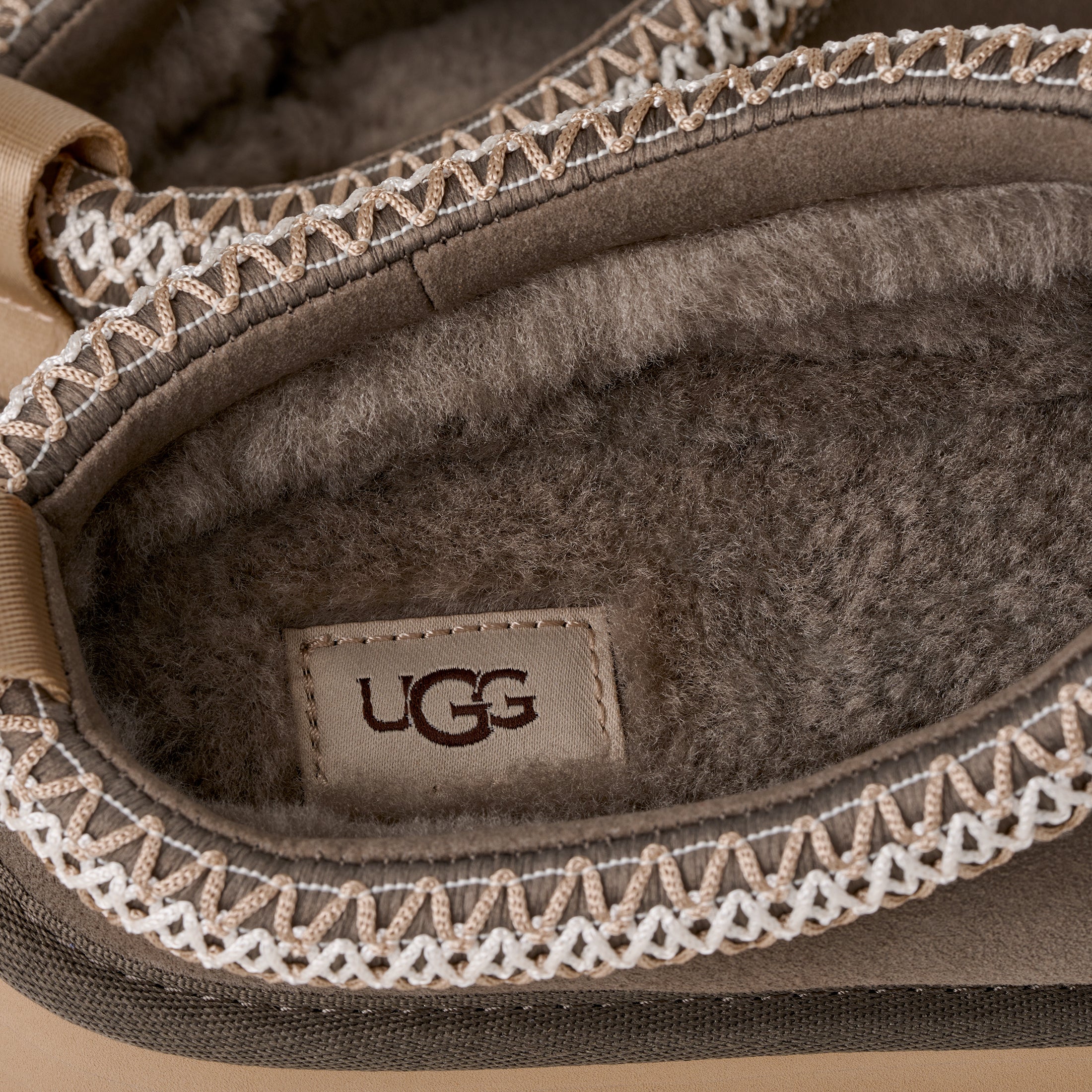 Women's UGG Tazz II 40