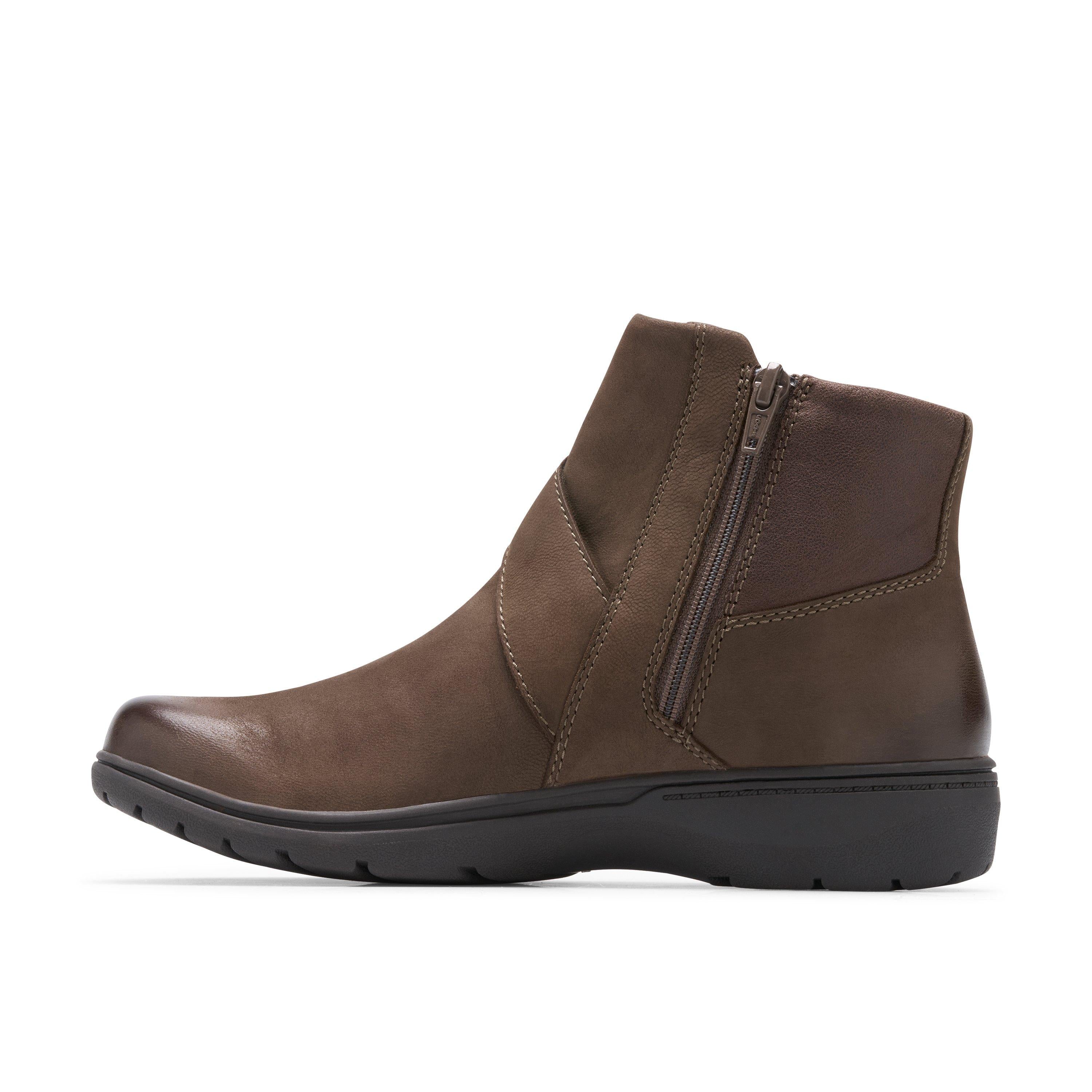 Women's Clarks Carleigh Angie Boot  6