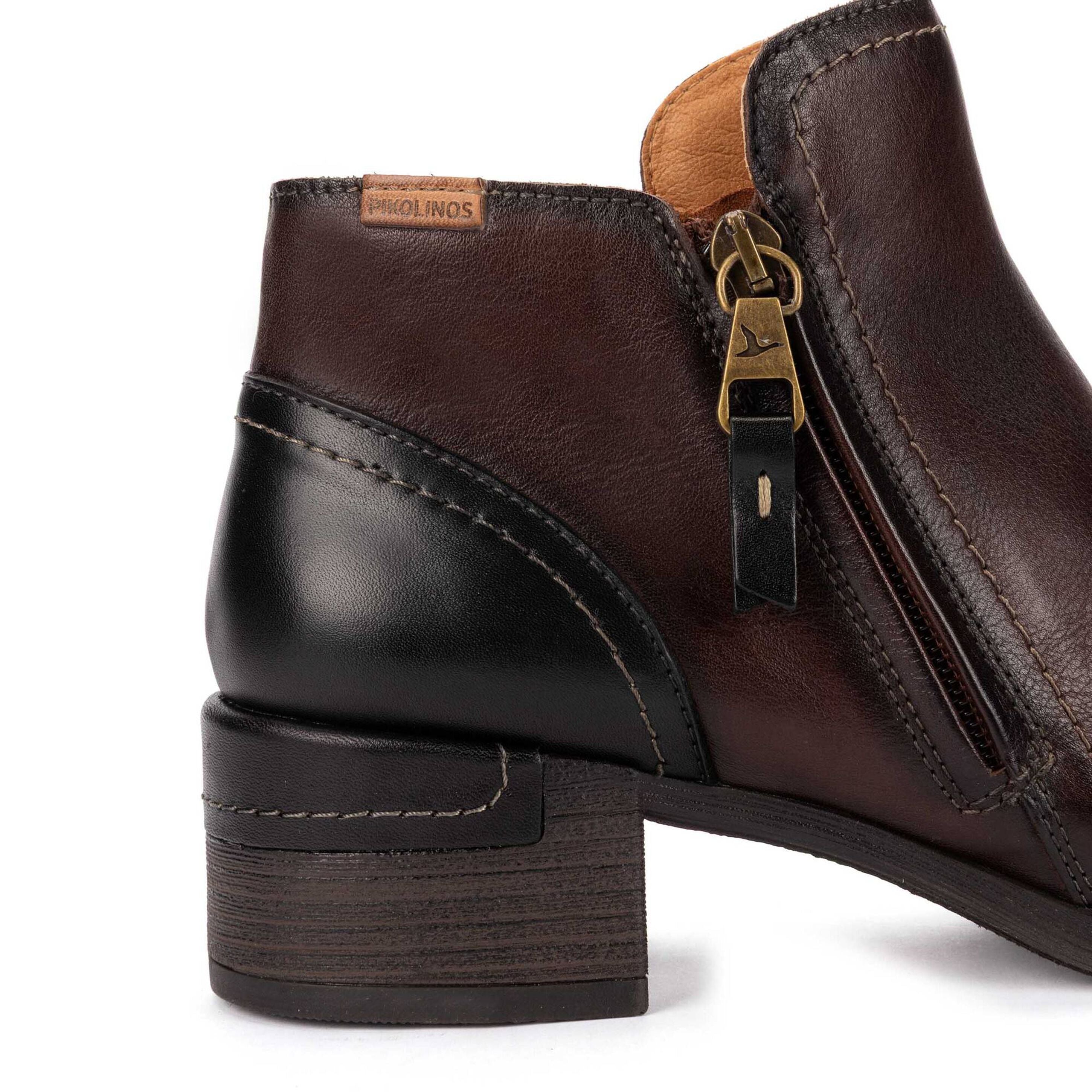 Women's Pikolinos Malaga Heeled Ankle Boot  9