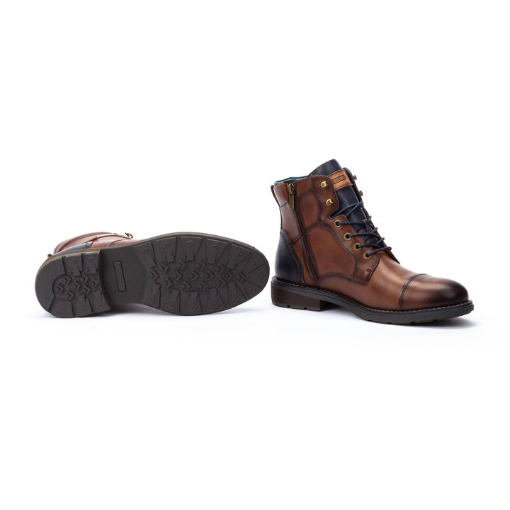 Men's Pikolinos York Two-Tone Leather Lace-Up Boots Color: Cuero