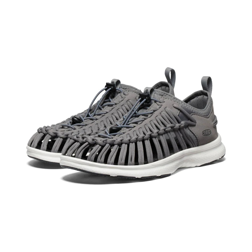 Men's Keen UNEEK O3 Sneaker Sandal Color: Steel Grey/ Star White  1