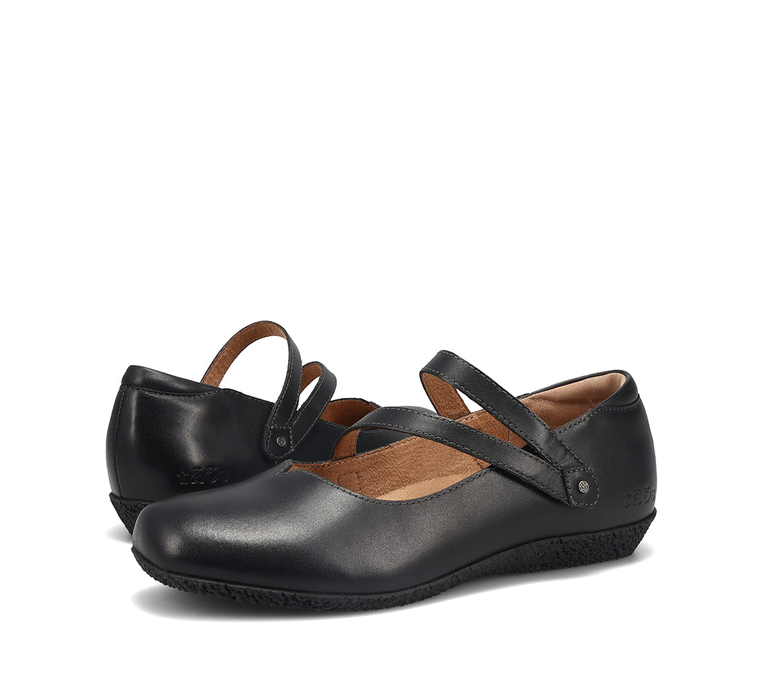 Women's Taos Banter Flat 5