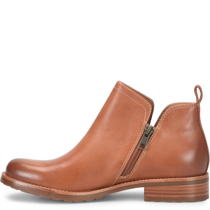 Women's Sofft Beatrice Boot 16