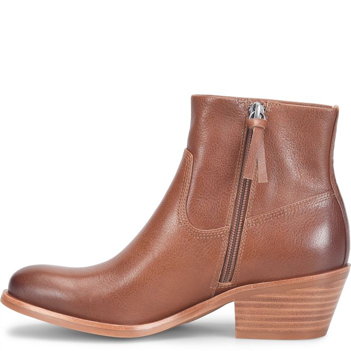 Women's Sofft April Boot – Brown's Shoe Fit Co. Dubuque