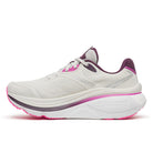Women's Saucony Hurricane 26 3