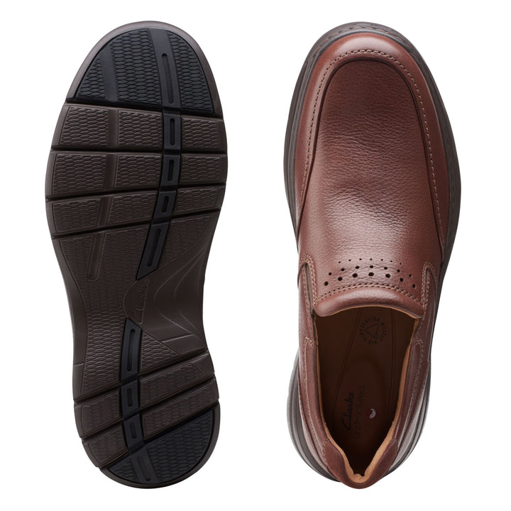 Men's Clarks Un Brawley Step Color: Mahogany Leather (MEDIUM & WIDE WIDTH)